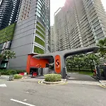 Sky Suites Central 2Br Suite Klcc View