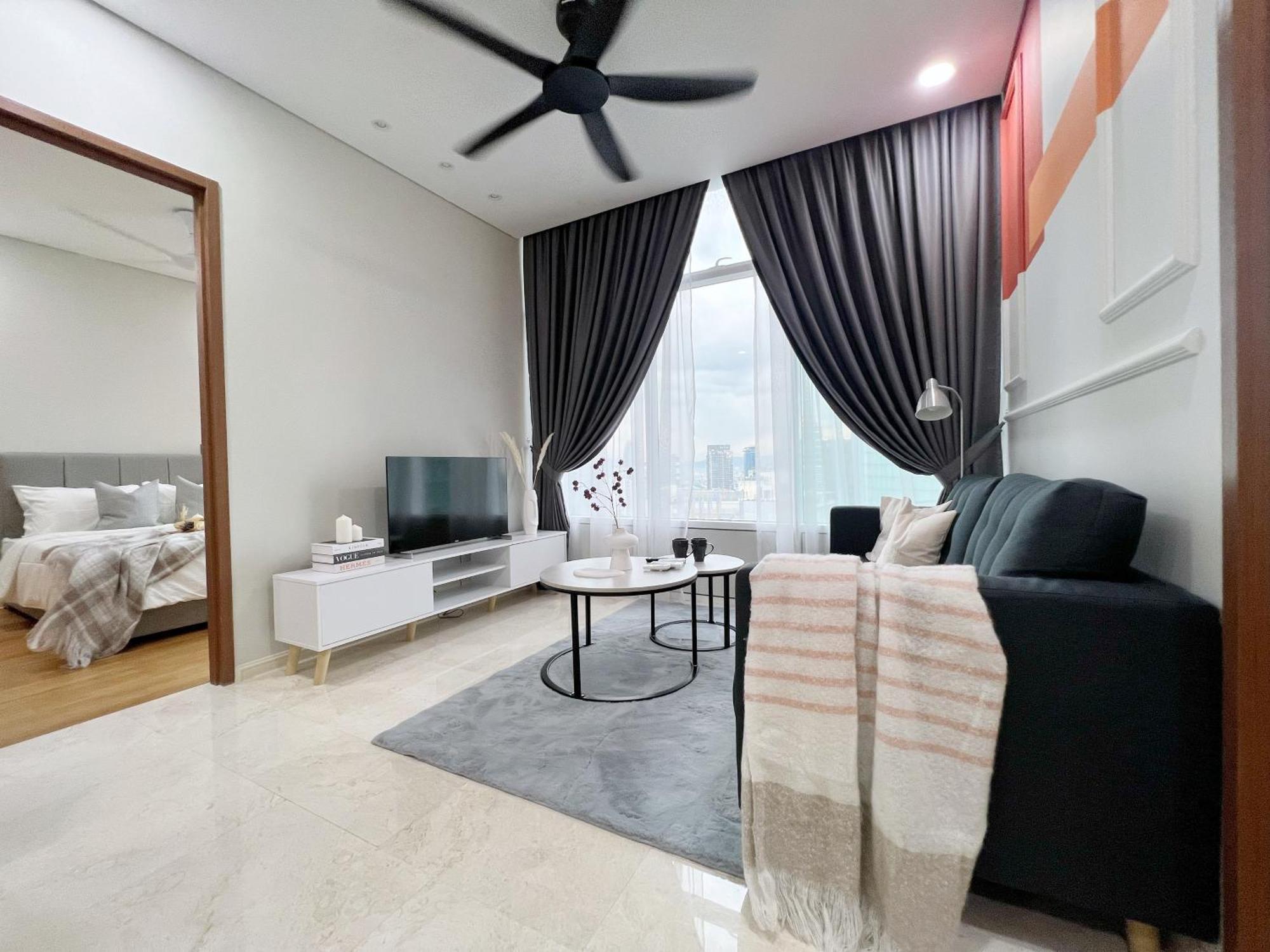 Pangsapuri Sky 2br Klcc View Kuala Lumpur
