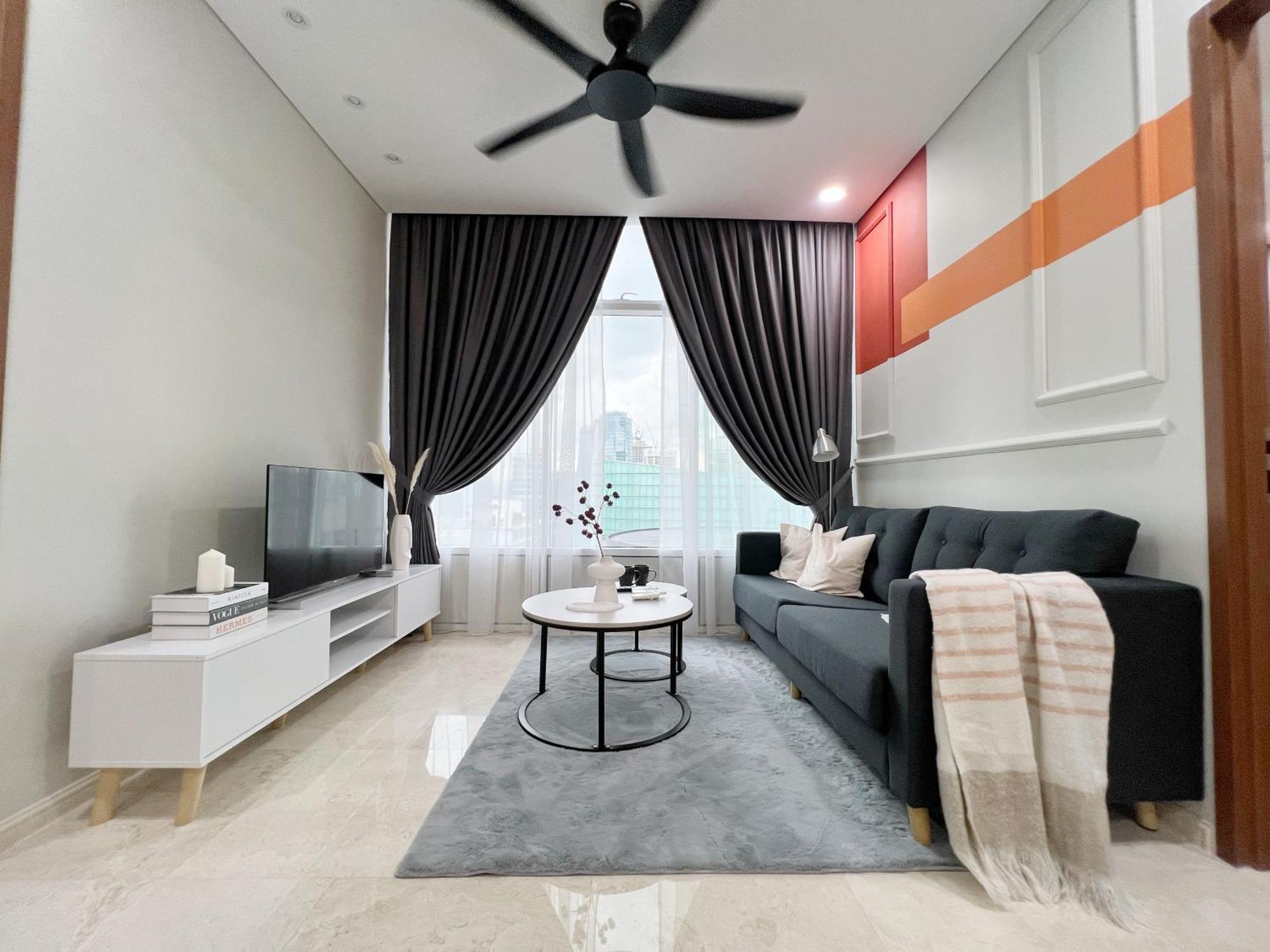 Sky 2br Klcc View Apartment *