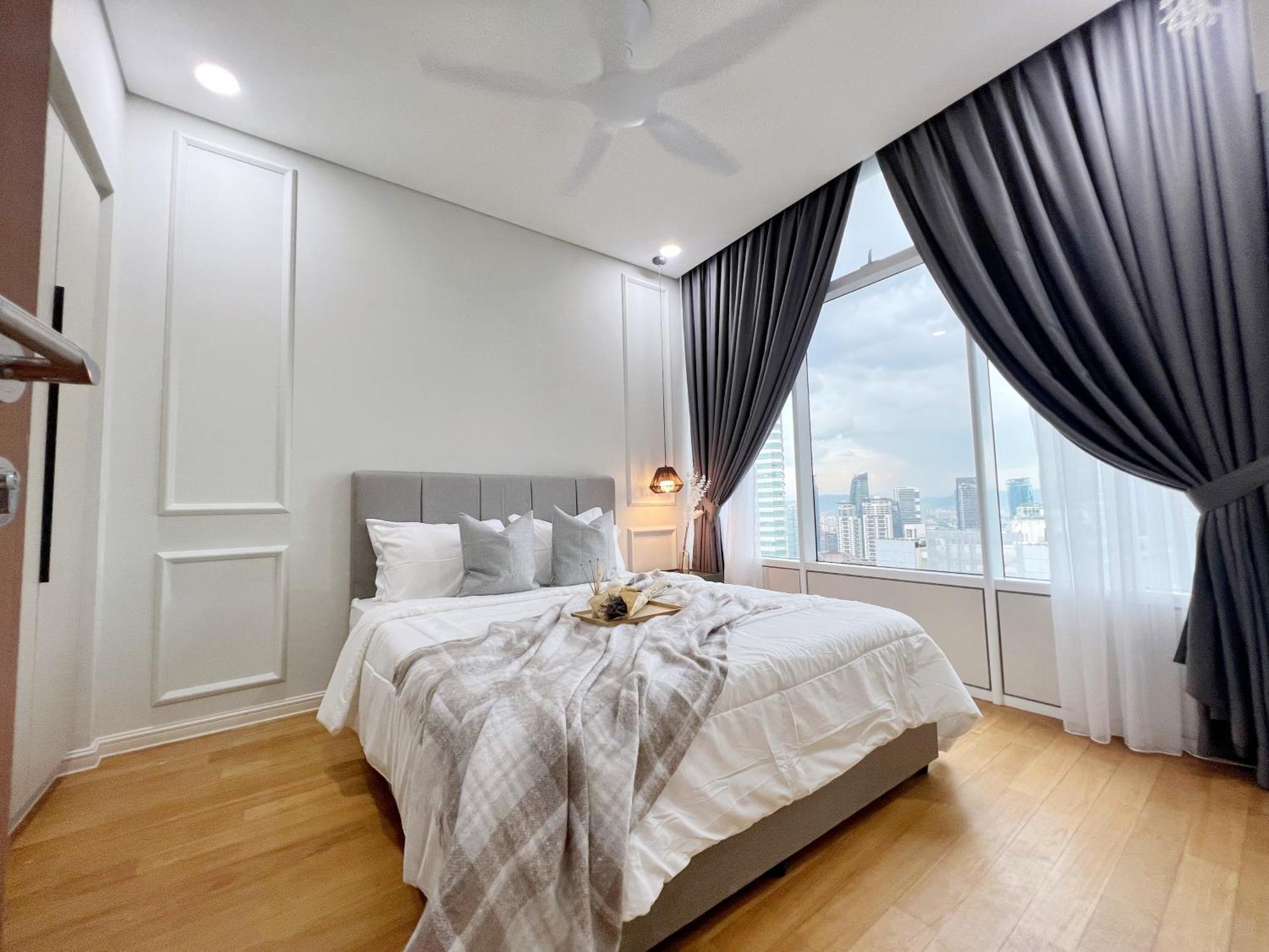 Sky 2br Klcc View Apartment Kuala Lumpur